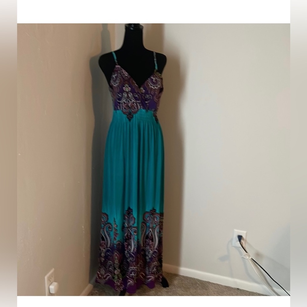 Body Central Maxi Dress